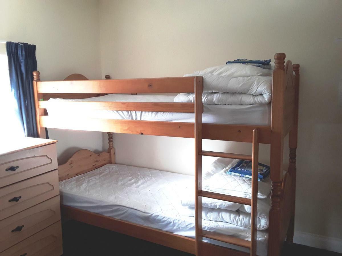 The Bluestack Centre Hostel Donegal Town ภายนอก รูปภาพ