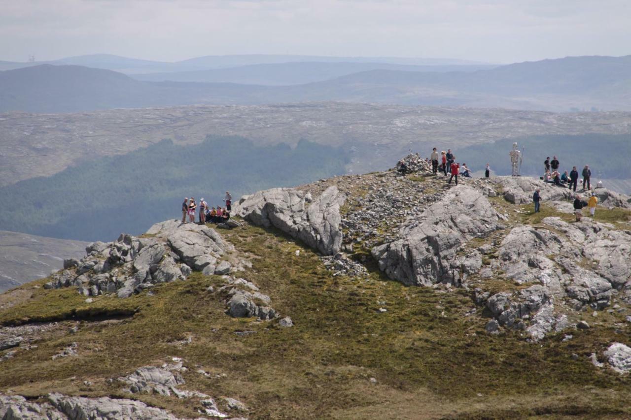 The Bluestack Centre Hostel Donegal Town ภายนอก รูปภาพ